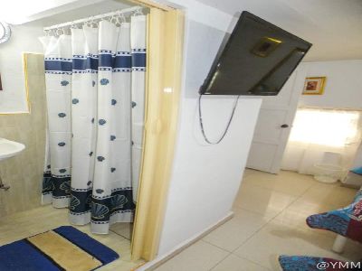 Hostal Gisela28